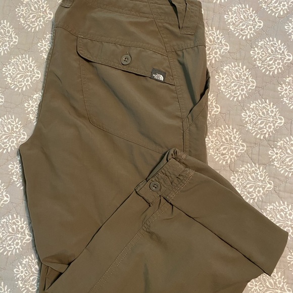 North Face Cargo Pants - Picture 2 of 4